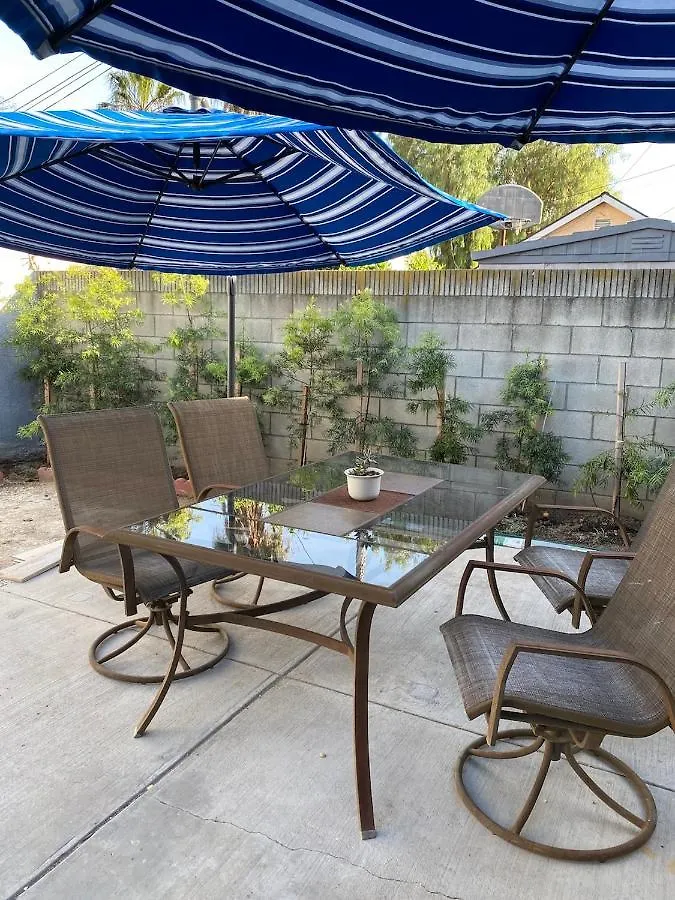 Hollywood View Private Room with Amenities Los Angeles