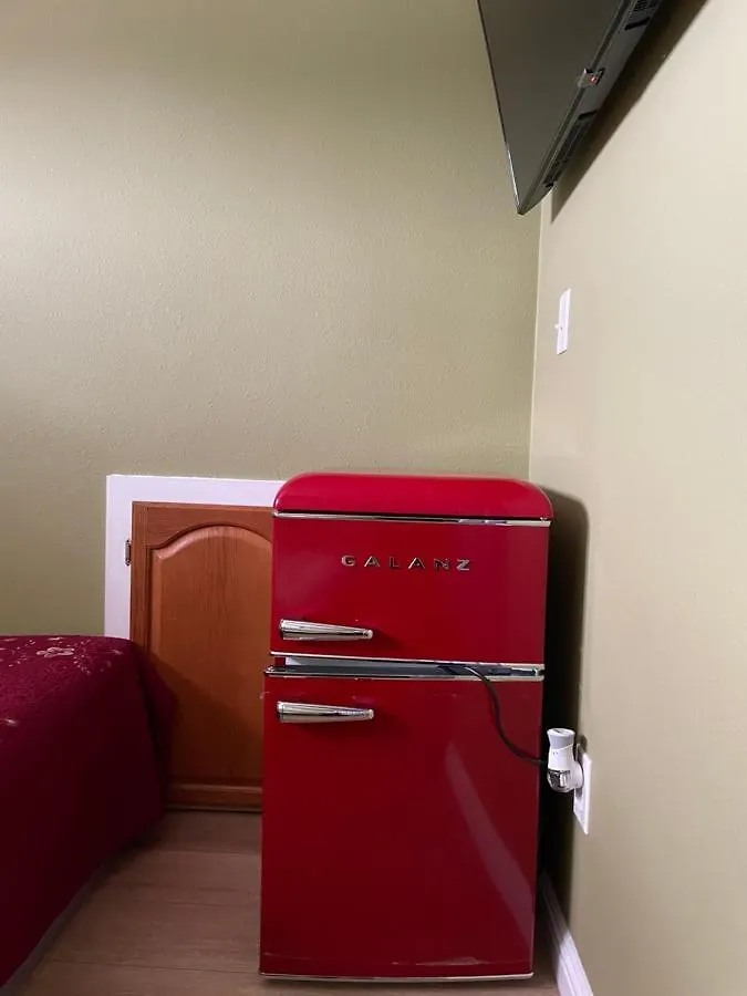 Hollywood View Private Room with Amenities Los Angeles Homestay