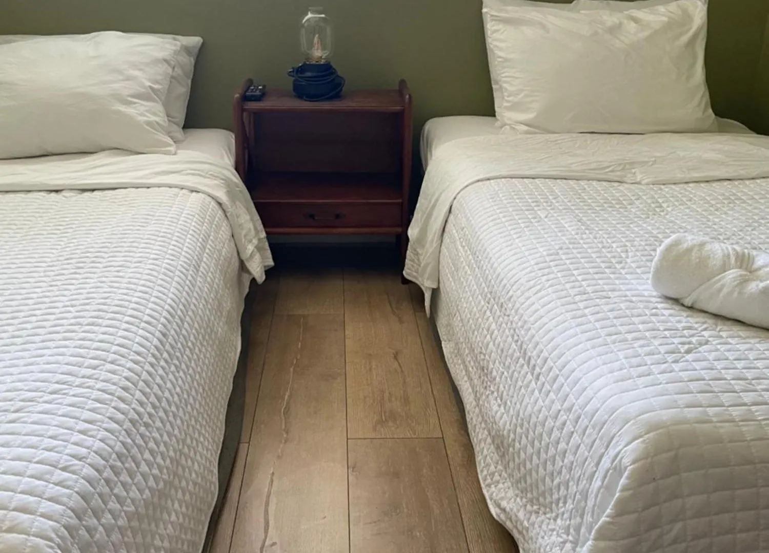 Hollywood View Private Room with Amenities Los Angeles Homestay