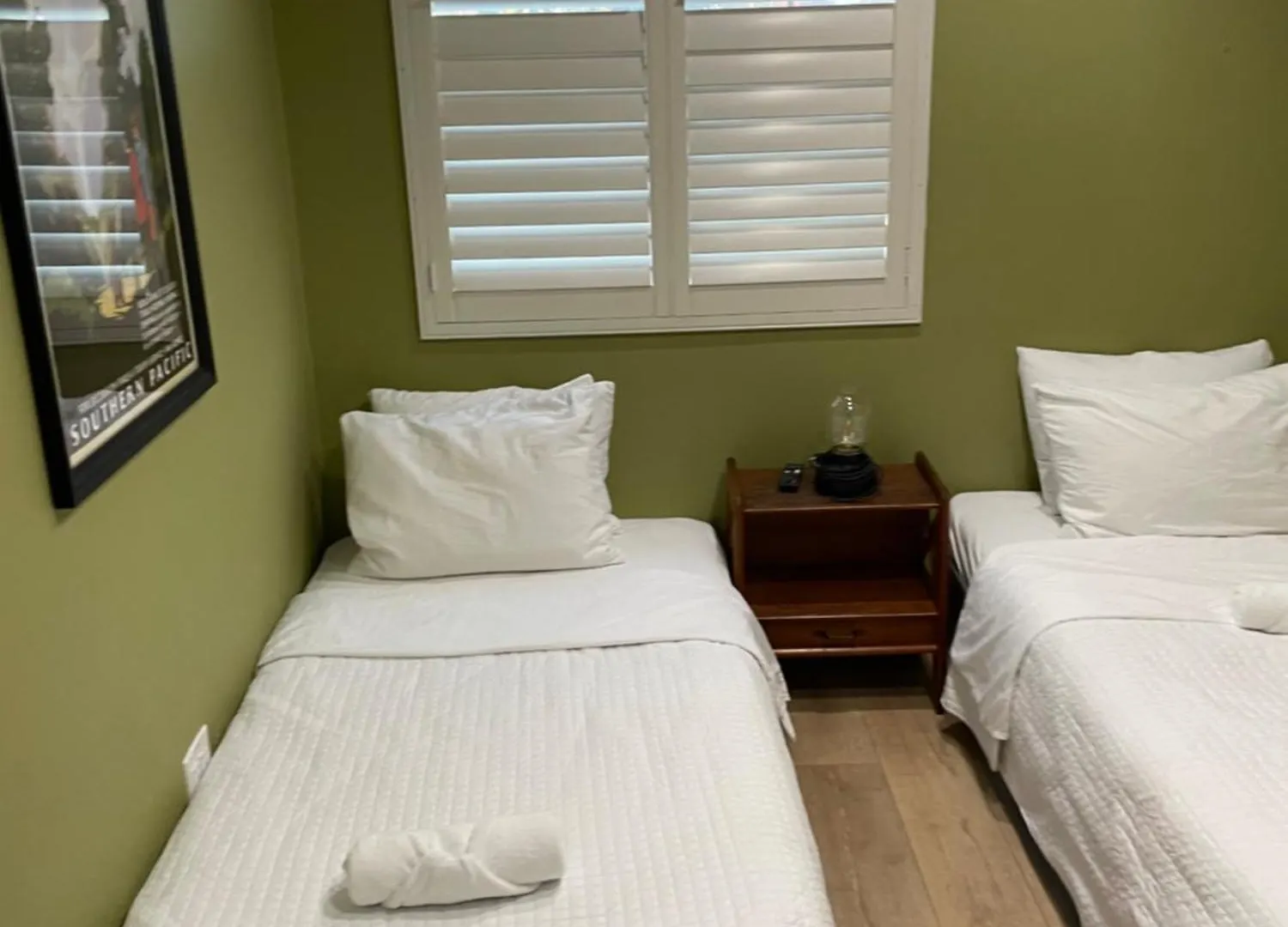 Hollywood View Private Room with Amenities Los Angeles Homestay